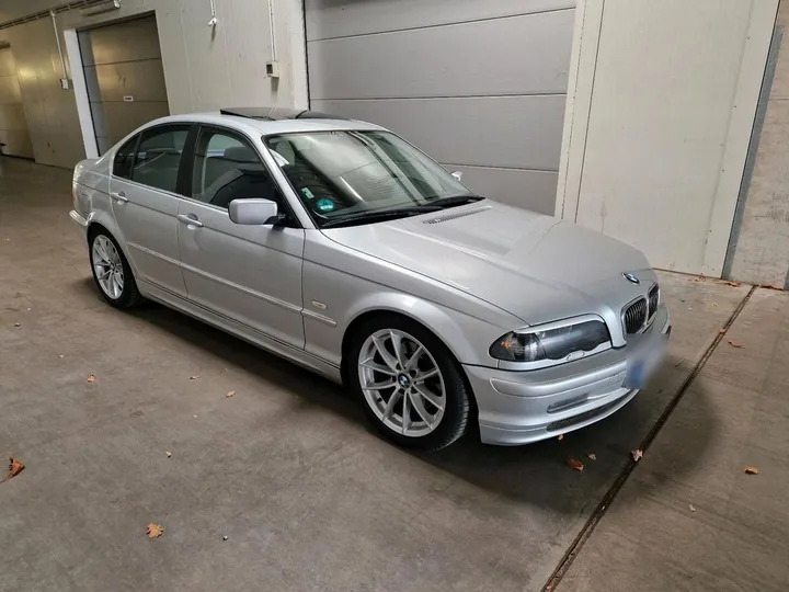 BMW 328