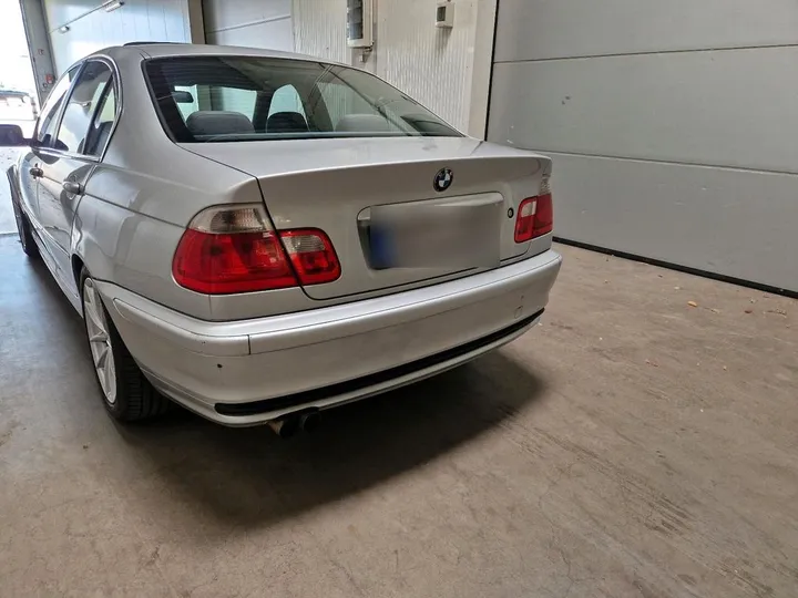 BMW 328