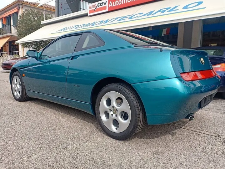 Alfa Romeo GTV