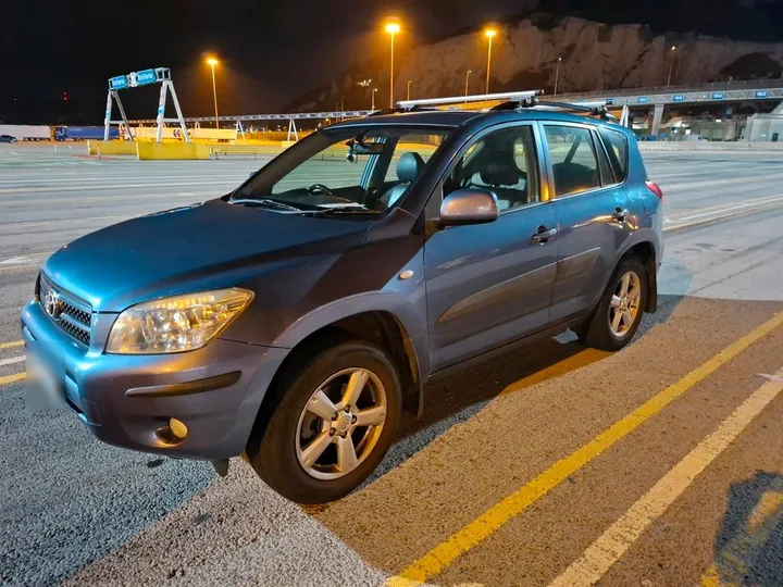 Toyota RAV 4