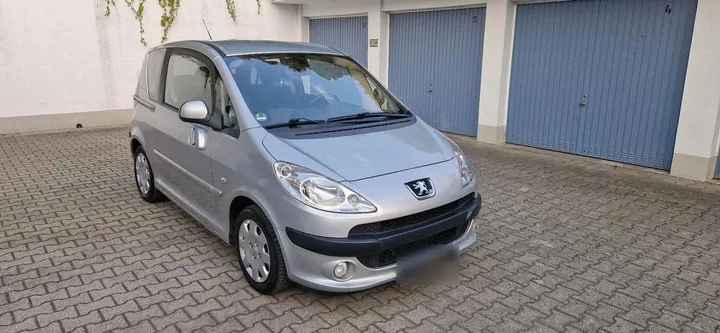 Peugeot 1007
