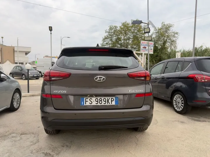 Hyundai TUCSON