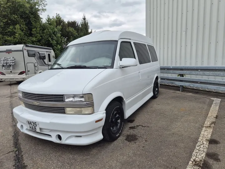 Chevrolet Astro