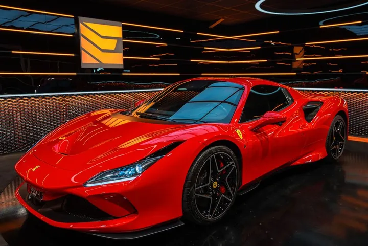 Ferrari F8