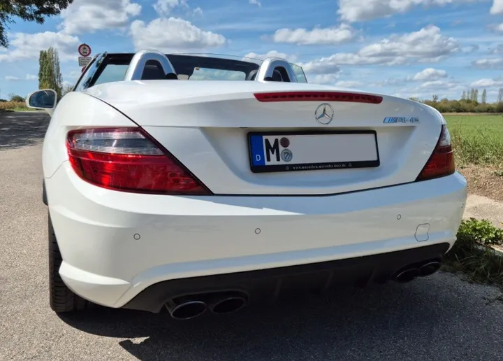 Mercedes-Benz SLK 250