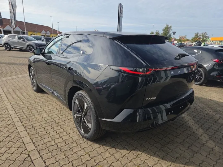 Mazda CX-6e