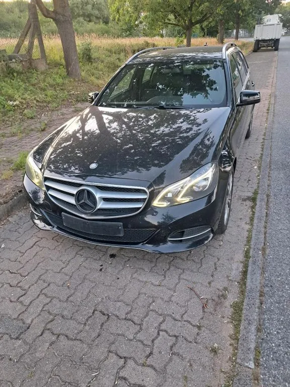 Mercedes-Benz CE 300