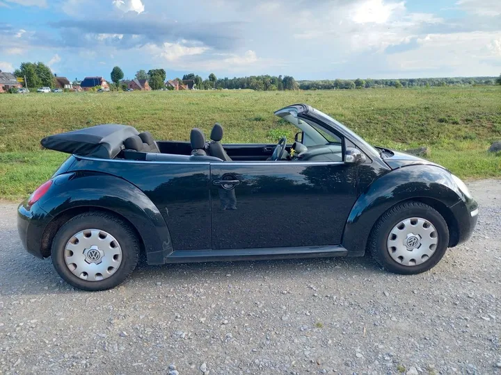 Volkswagen New Beetle