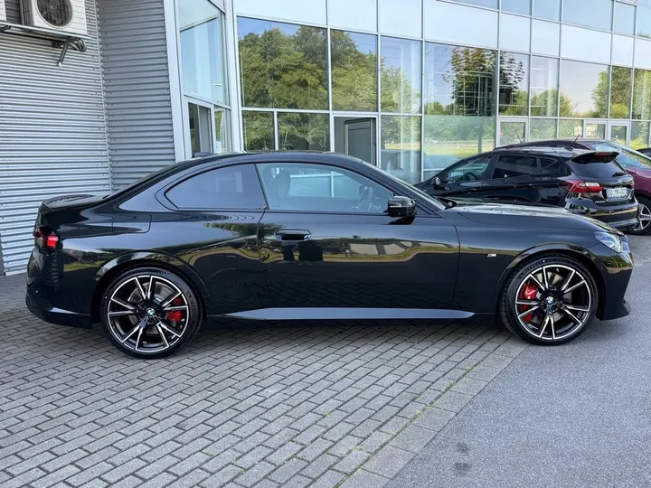BMW M240i