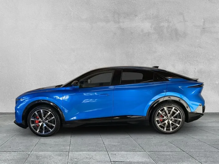 Alpine A390