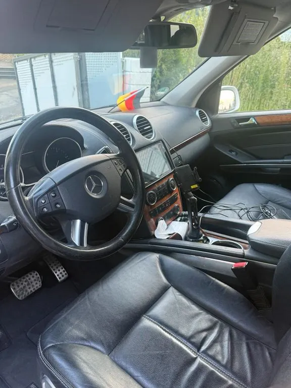 Mercedes-Benz GL 320