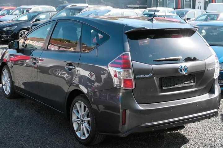 Toyota Prius+