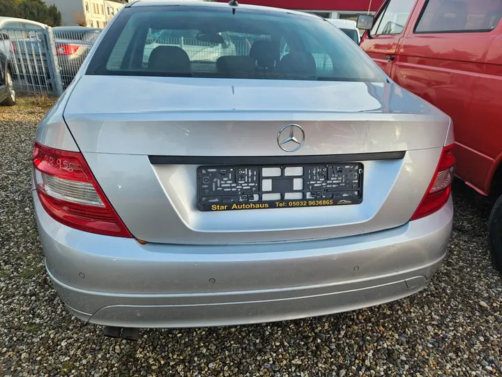Mercedes-Benz C 200