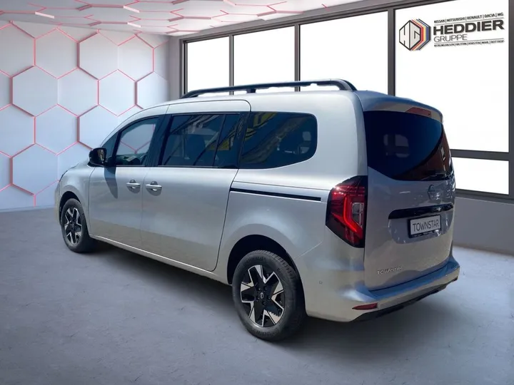 Nissan Townstar