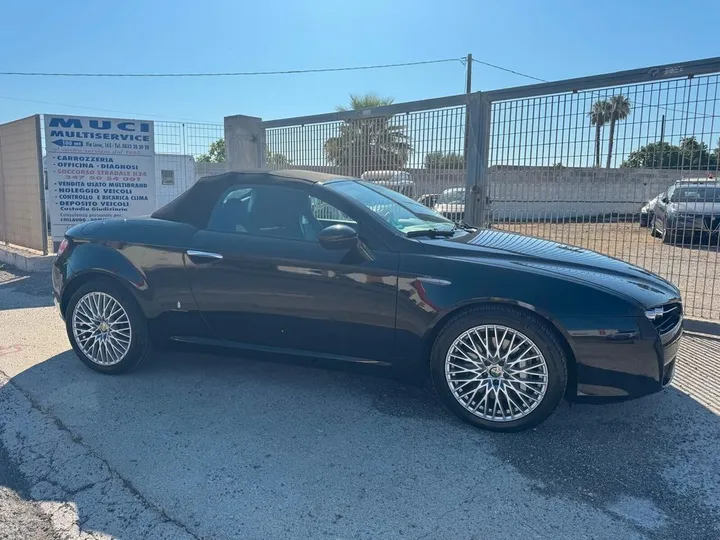 Alfa Romeo Spider