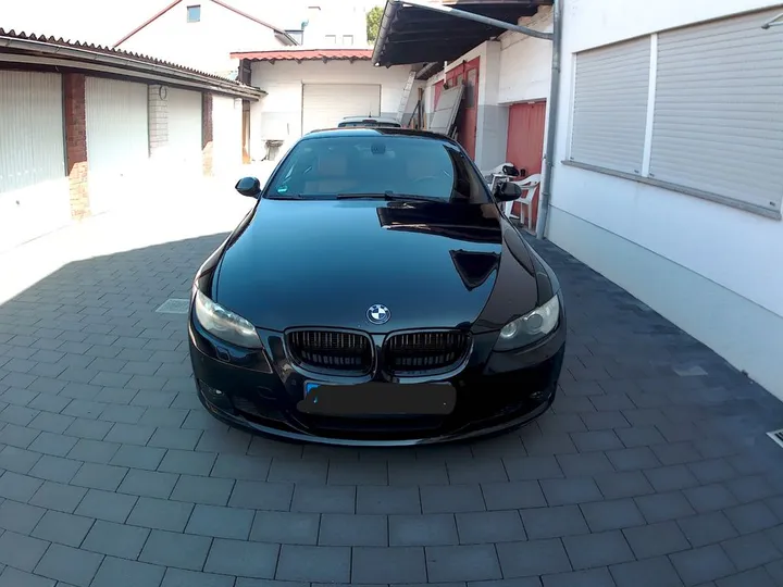 BMW 325