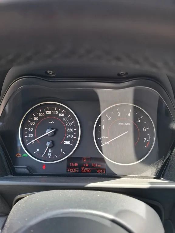 BMW 220
