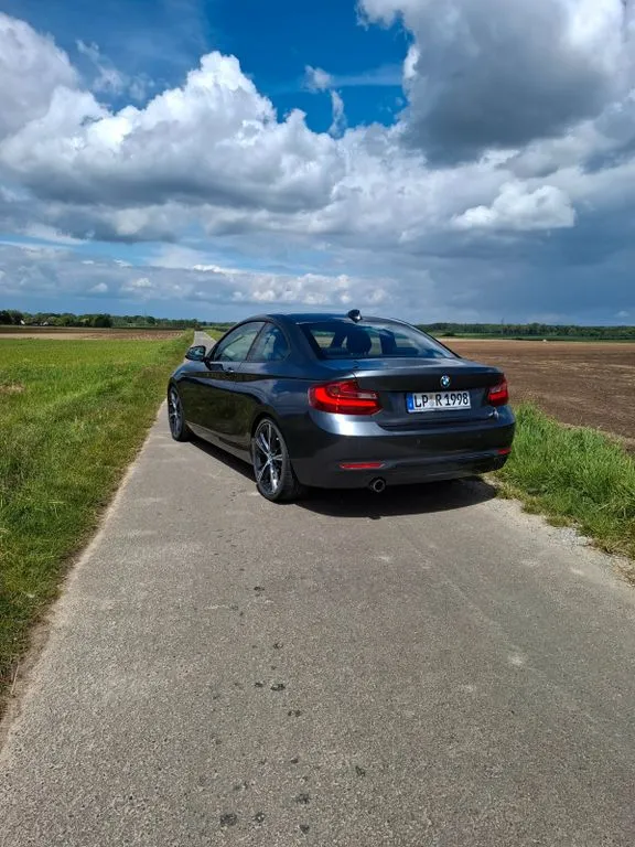 BMW 220