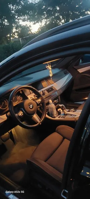 BMW 528