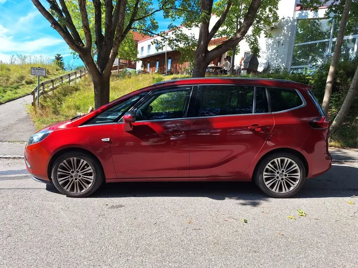 Opel Zafira Tourer