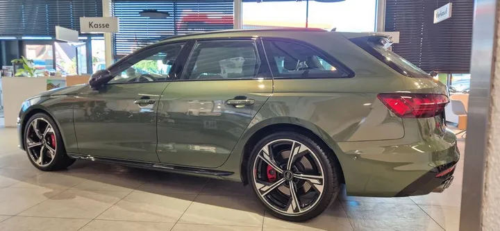 Audi S4