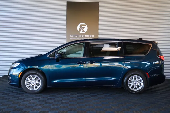 Chrysler Pacifica
