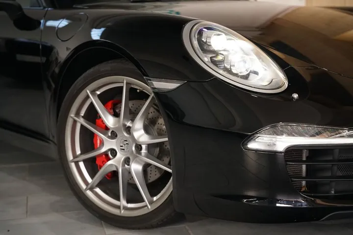 Porsche 911