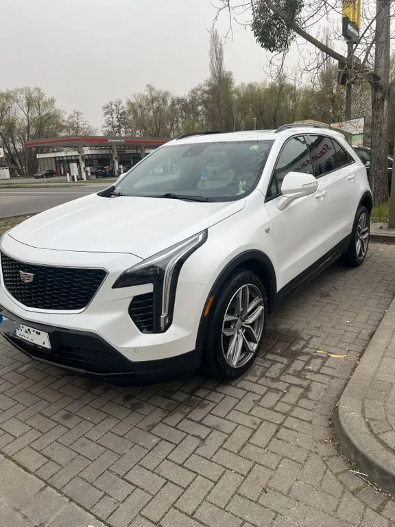 Cadillac XT4