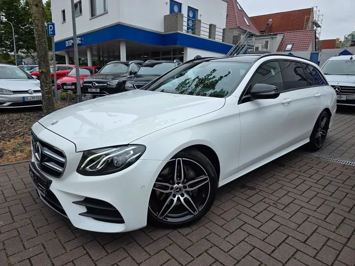 Mercedes-Benz E 200