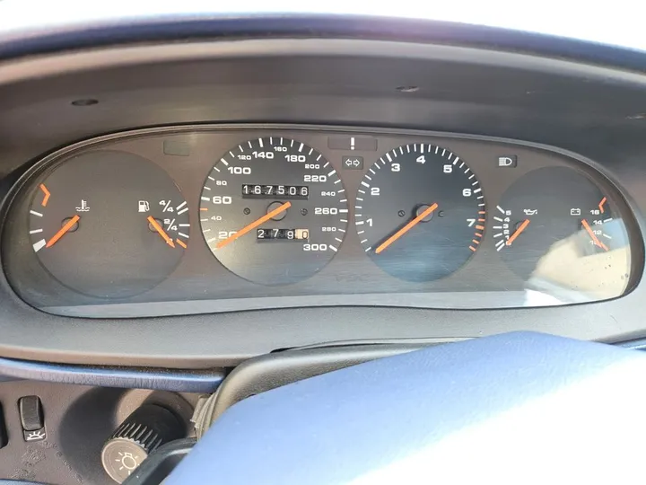 Porsche 968