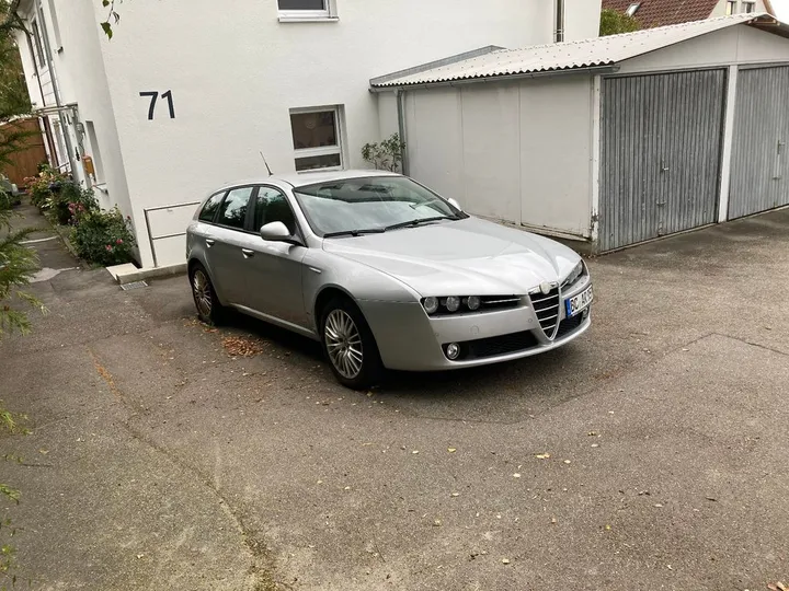 Alfa Romeo 159