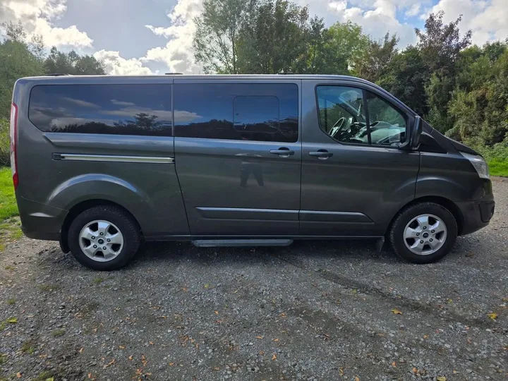 Ford Tourneo Custom