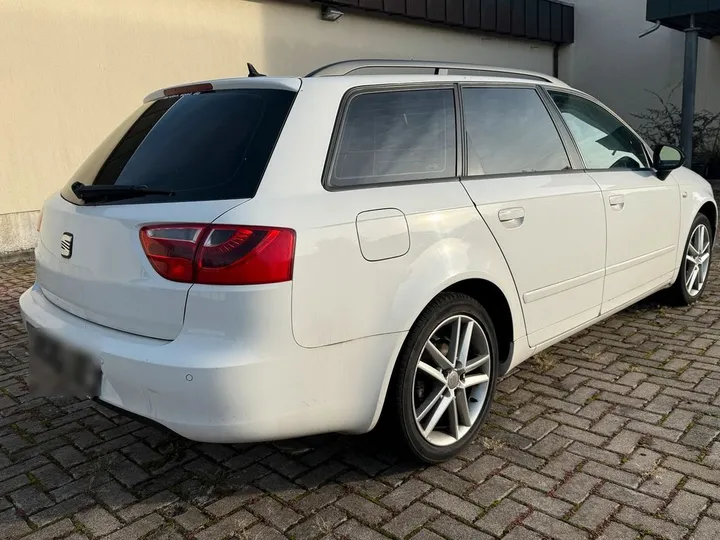 Seat Exeo