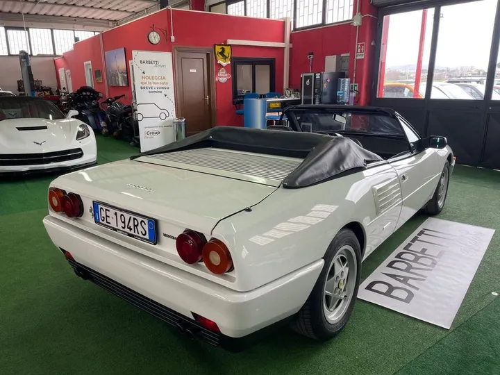 Ferrari Mondial