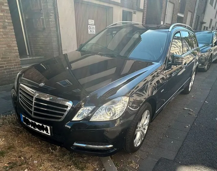 Mercedes-Benz E 250