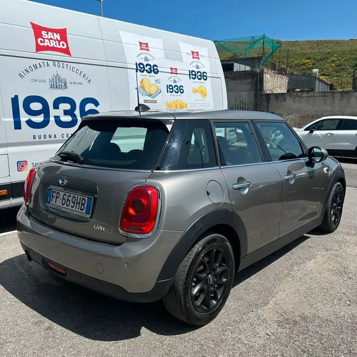 MINI One D
