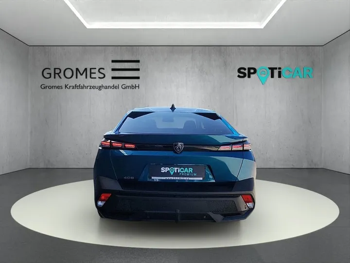Peugeot 408