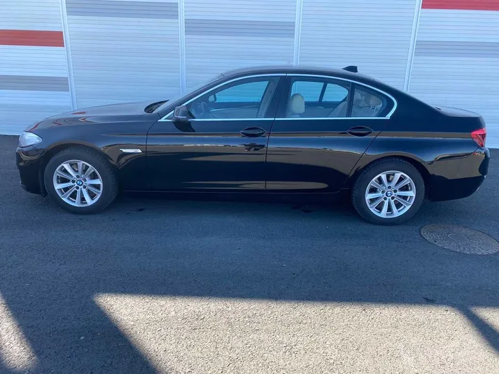 BMW 528