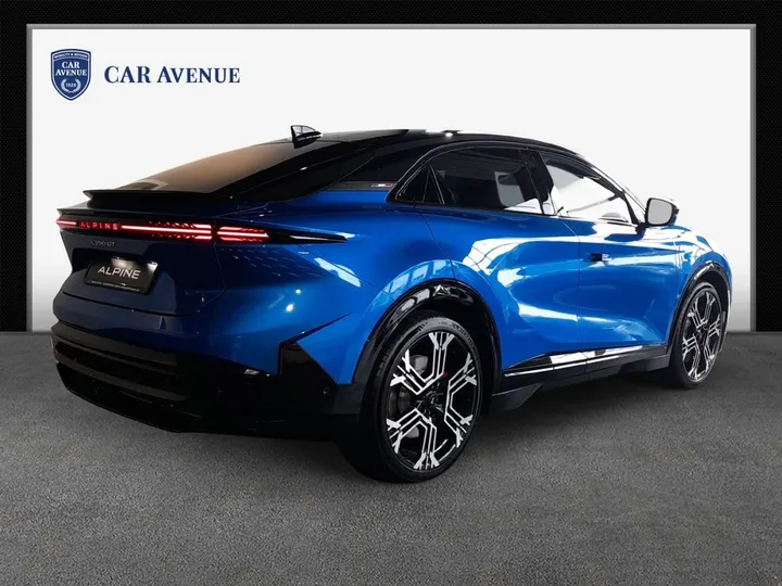 Alpine A390
