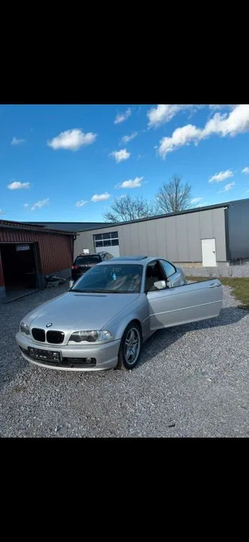BMW 318