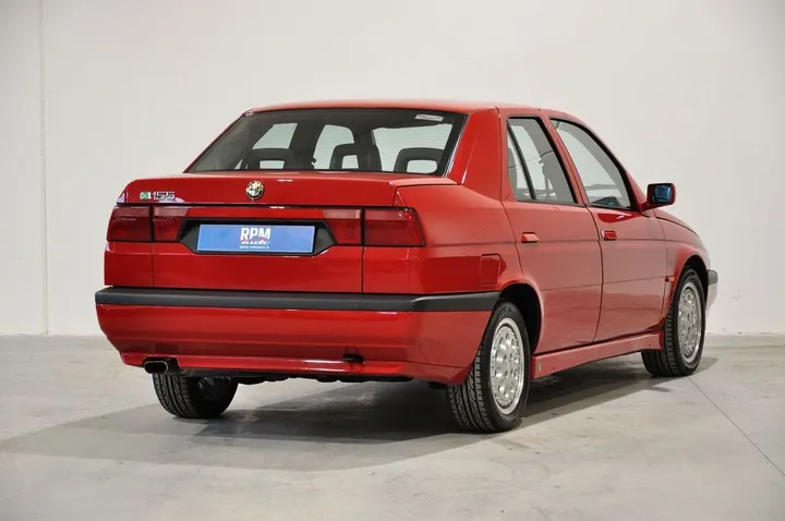 Alfa Romeo 155