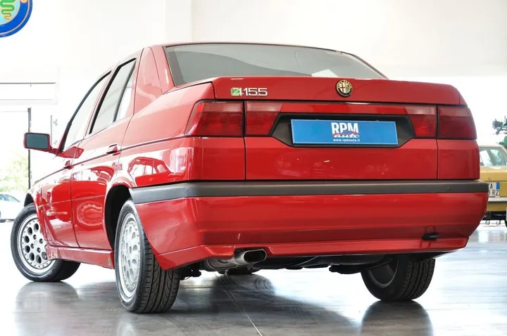 Alfa Romeo 155
