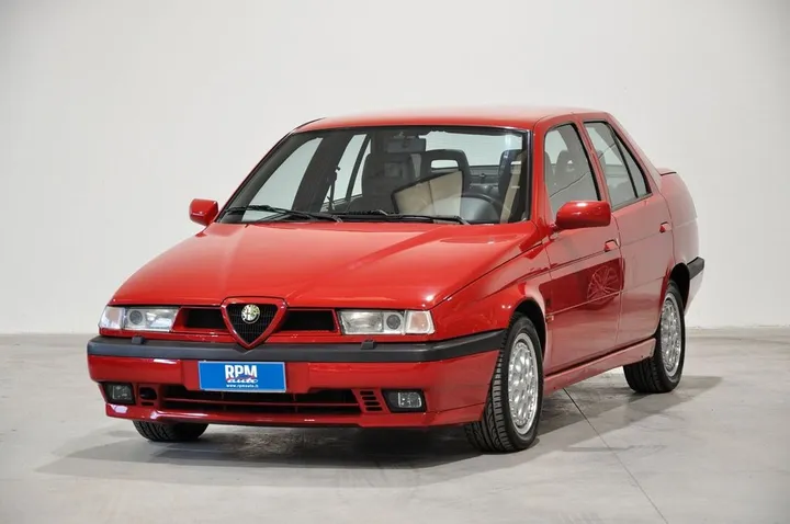 Alfa Romeo 155