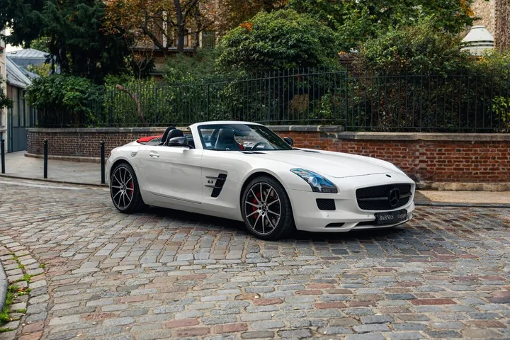 Mercedes-Benz SLS AMG