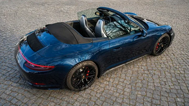 Porsche 991