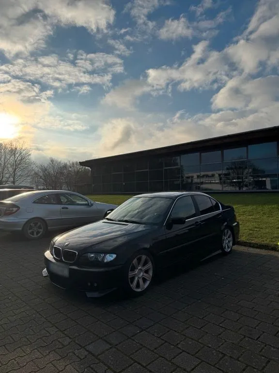 BMW 325
