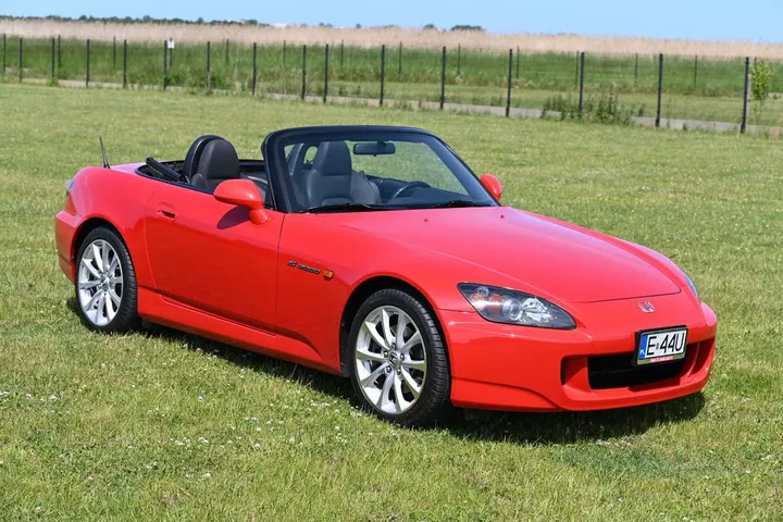 Honda S2000