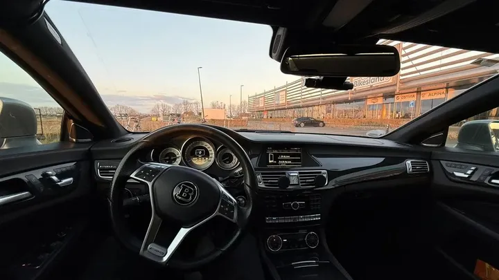 Mercedes-Benz CLS 500
