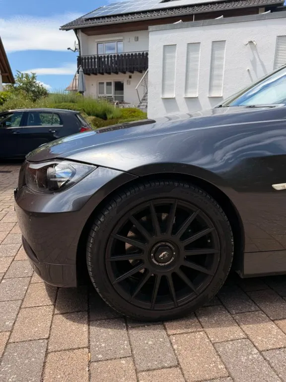 BMW 325
