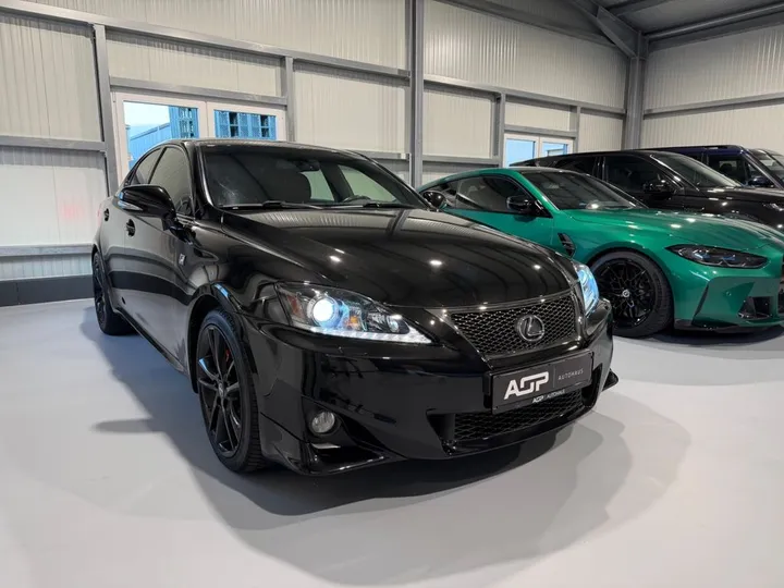 Lexus IS 220